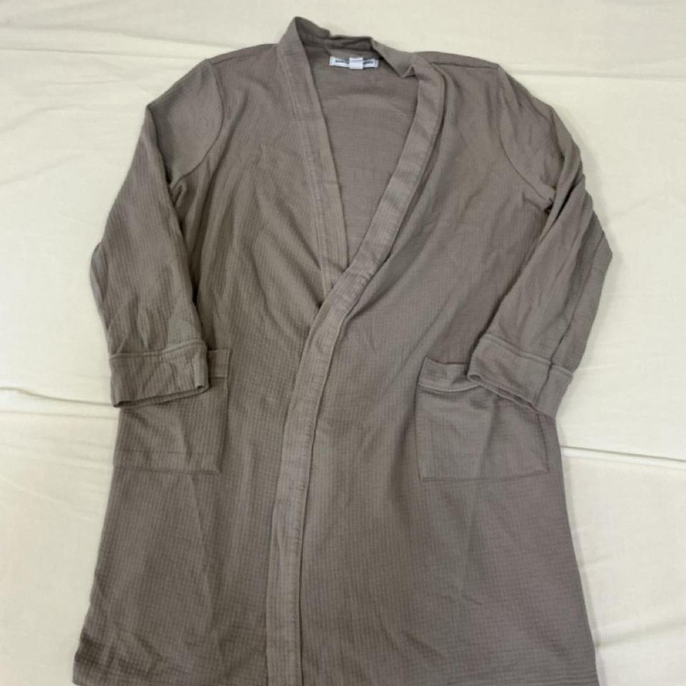 Amazon Essentials men's lightweight robe in a taupe-brown color
